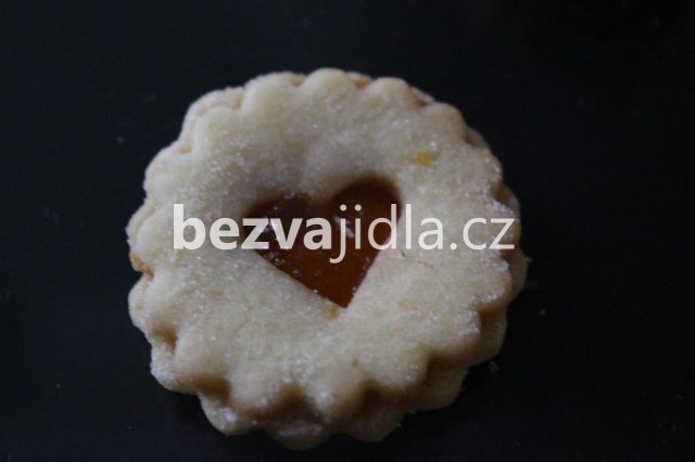 Linecké cukroví s citronovou kůrou linecké cukroví s citronovou kůrou