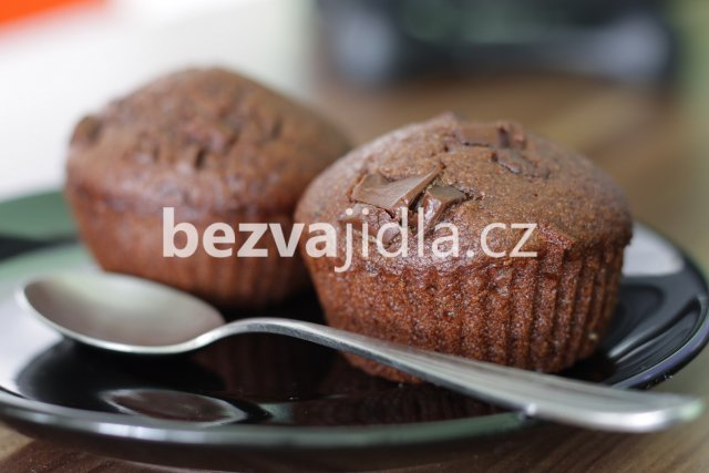 Výborné čokoládové muffiny výborné čokoládové muffiny