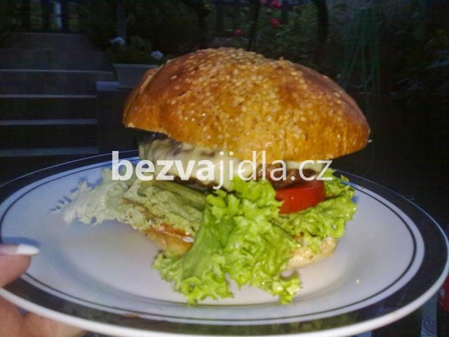 Domácí hamburger domácí hamburger